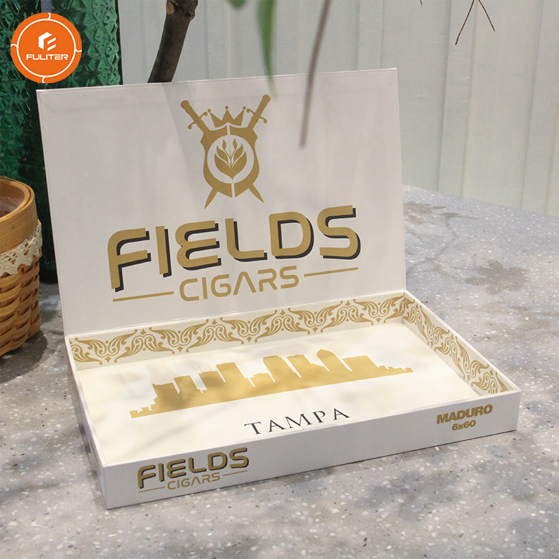 Parduodama individualizuota cigarų dėžė Humidor Vintage