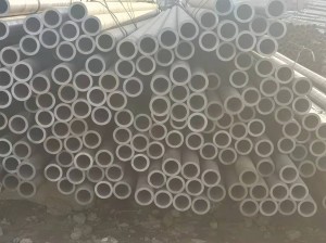 Tubo in acciaio senza saldatura a parete sottile con diametro esterno 16-26