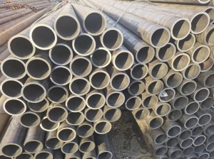 Muri tenues secans mixturam ferro inconsutilis pipe