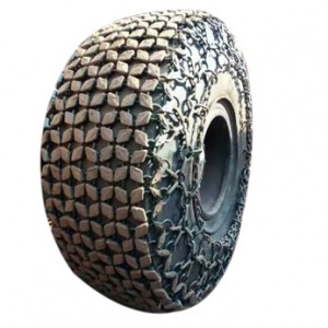 The tire protection chain for loader is suitable for bulldozing, loading and leveling