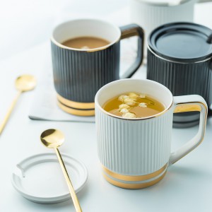 Ceramic mug Condensed Coffee porcelain tea Mugs and saucer sets cute tumbler latte bone china mugs with lids Spoon Christmas Mug