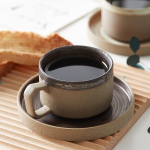Δημιουργική ιαπωνική κεραμική κούπα πιατάκι κούπας απλό κύπελλο ζευγαριού Μοντέρνο σχέδιο Stoneware Classic Retro Κούπα καφέ
