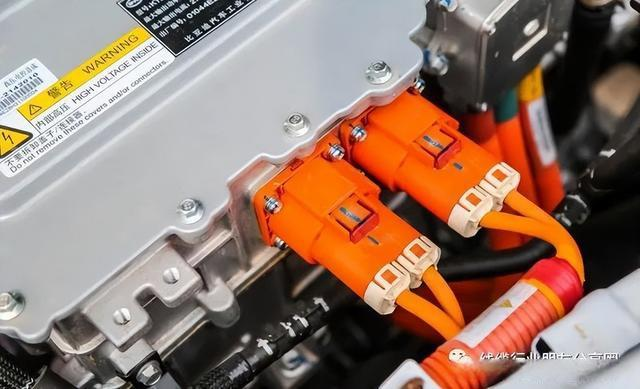 Pasiuna sa mga matang sa high-voltage connectors