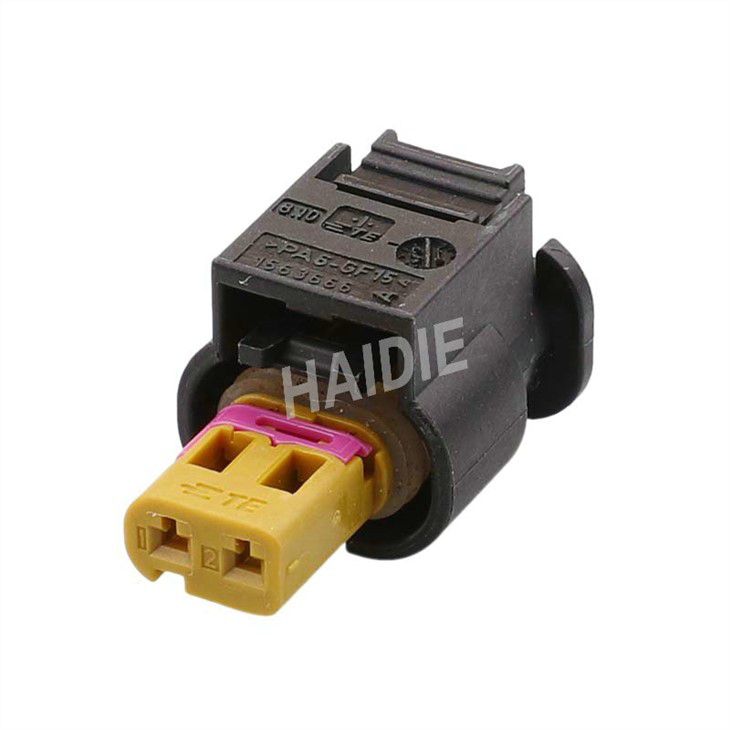 Conector de mazo de cables de conexión automática macho de 2 orificios 07P973702