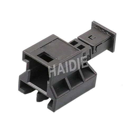 2 Pin 1-1355470-1 Male Automotive Wire Harness Connector 1-1355470-1