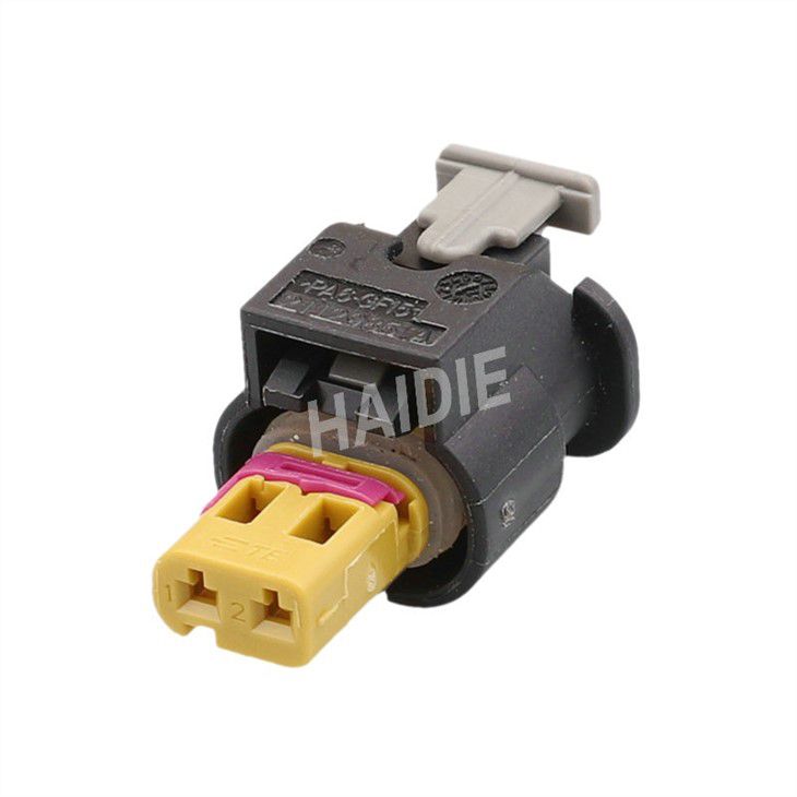 2 Pin 4F0973702A Male Waterproof Electrical Wiring Auto Connector