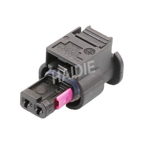 3P Female Waterproof Automotive Wire Harness Connector 4H0973702A