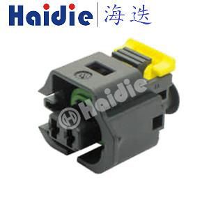2 Hole Female Wiring Connector 13595623