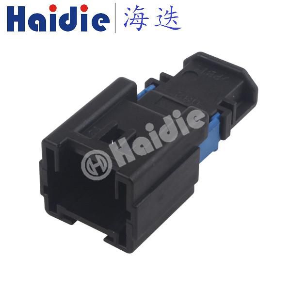 2 Hole Receptacle Jetronic Connector 98824-1021