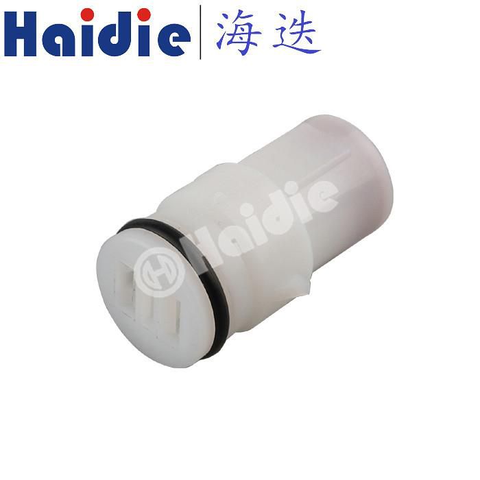2 Pole Female Wire Connector 6189-0274