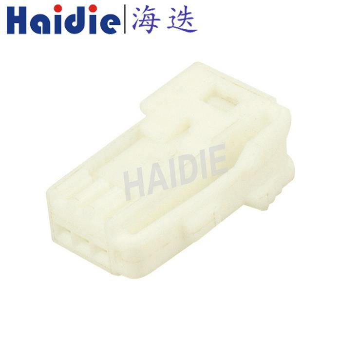 3 Way Female Wire Connectors 7283-8630 MG651444