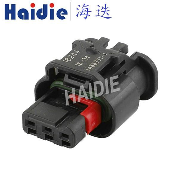 3 Way Female Cable Connector 1488991-1
