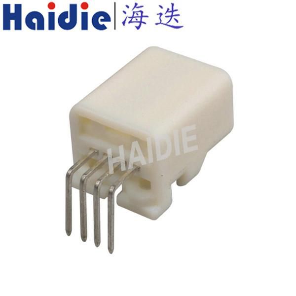 4 Pin Blade Cable Connector 1565749-1