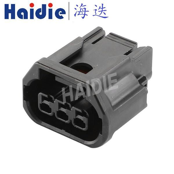 3 Hole Female Electrical Connector 6189-7494