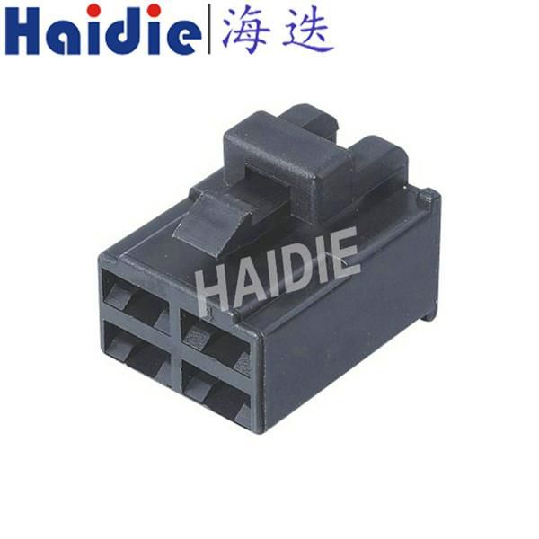 4 Pins Blade Electrical Connector 7123-2446
