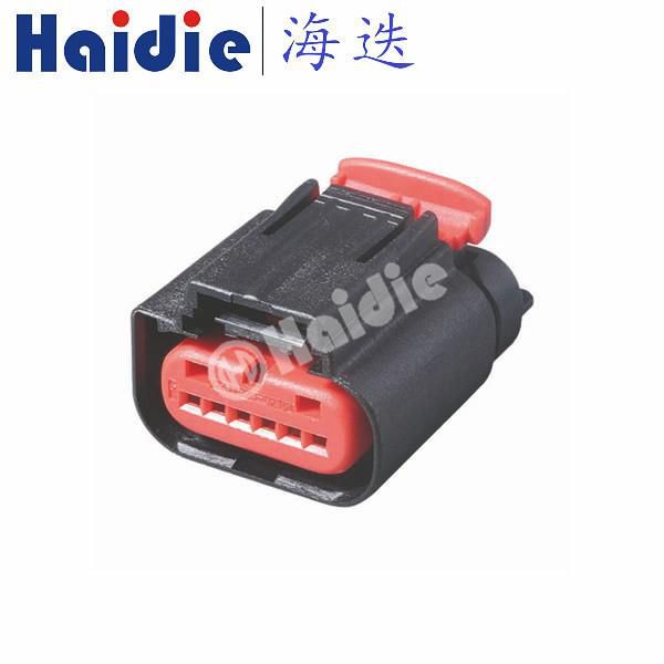 6-hulsbeholder Automotive Connector 1438153-5