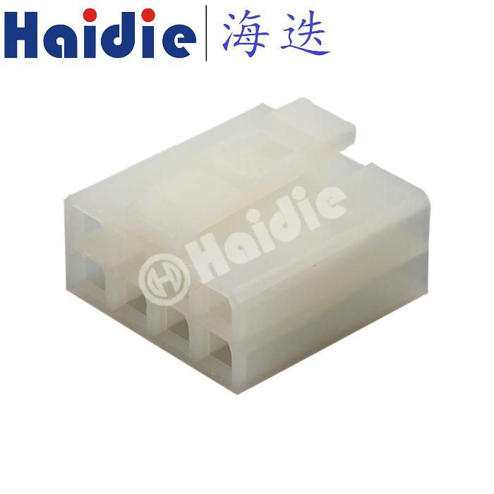 8 Way Male Connector 106455-4