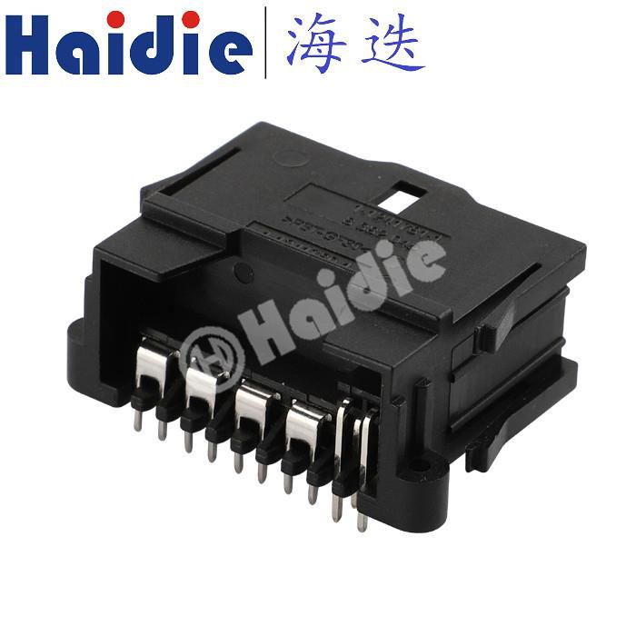8 Pin Male Electrical Connectors 1-1241781-1 1-1241780-1