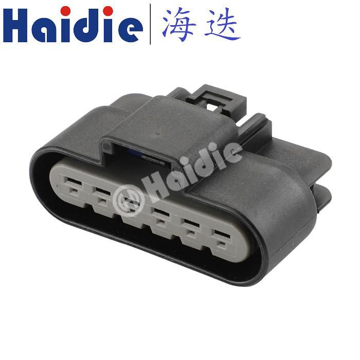 6 Hole Female Waterproof Automotive Electrical Connectors 13521467