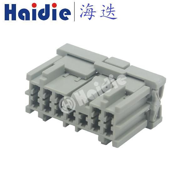 12 Way Female Wire Connectors 6098-0251