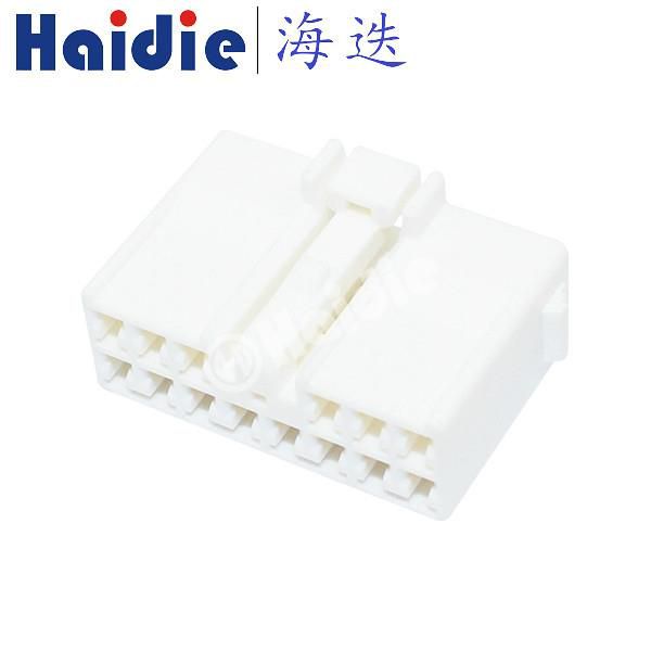 14 Hole Female Electrical Connector MG651110