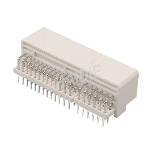 38 Pin 178093-1 Conector de mazo de cables PCB para automóbiles