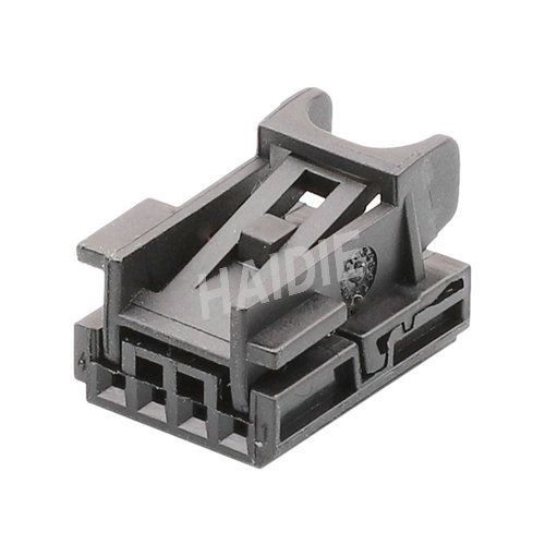 4 Pin Famale Electrical Automotive Wire Harness Connector 1670988-1