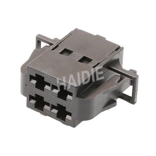 4 Pin Female 1J0972772 Electrical Automotive Wire Harness Connector