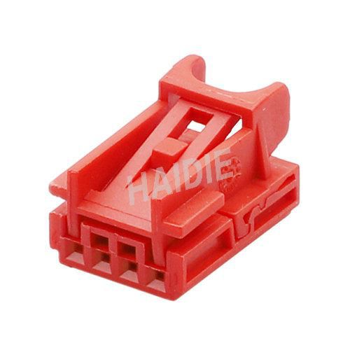 4 Pin Female 8K0973754B Electrical Automotive Wire Harness Connector