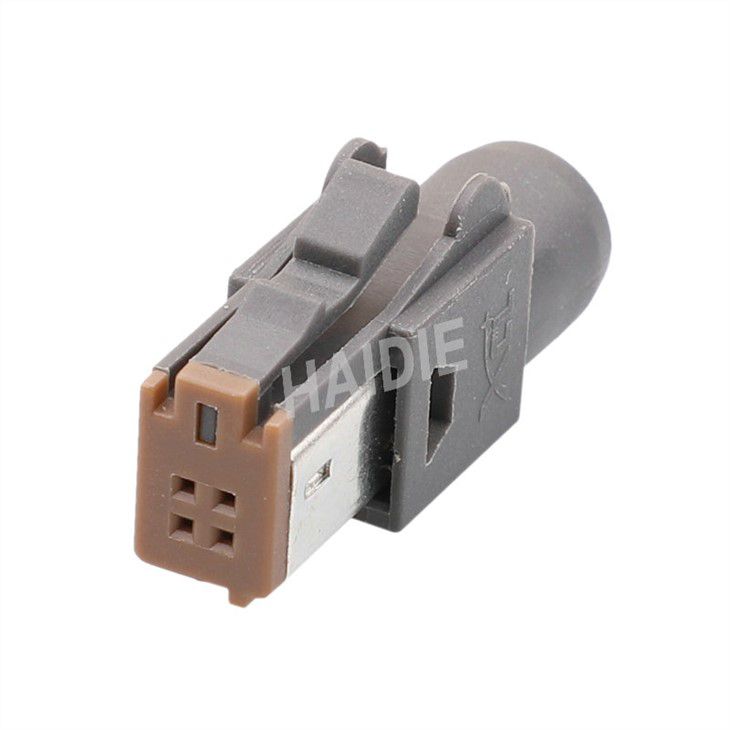 4 Pin NS-4DS-HU(HRS) Female Automotive Electrical Wiring Auto Connector
