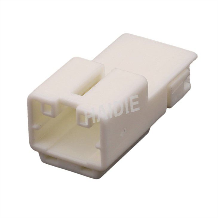 4 Pins Female Auto Connection 7282-5976 MG642996