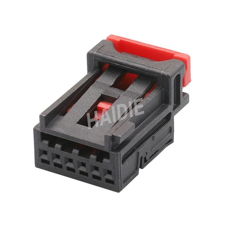 6 Pin 5Q0972706 Female Automotive Electrical Wiring Auto Connector