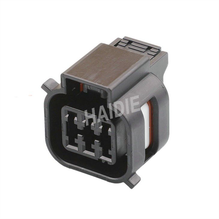 6 Pin MG643866 Female Automotive Electrical Wiring Auto Connector