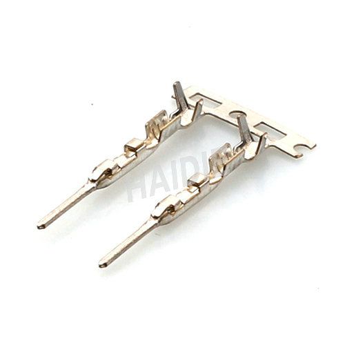 8100-3617 ភ្ជាប់ដោយស្វ័យប្រវត្តិ Crimp Stamping Terminal Crimp Pins