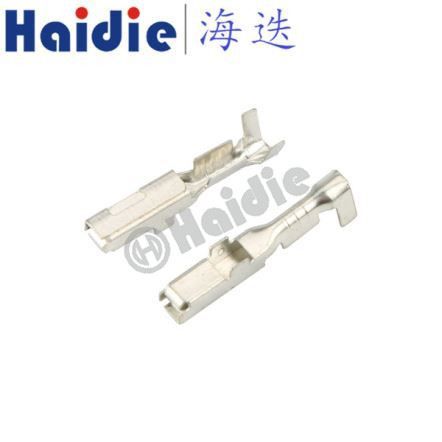 ST730675-3 ST730676-3 ST730677-3 8240-4882 Auto Connecting Crimp Type Stamping Female Wire Crimp Terminal