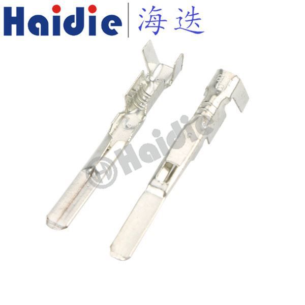 ST740393-3 ST740187-3 ST740315-3 Auto Connecting Crimp Type Stamping Female Wire Crimp Terminal