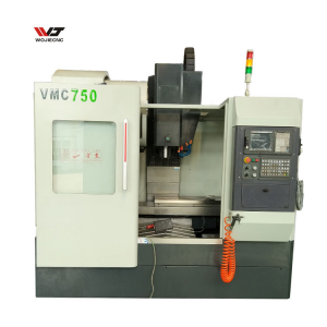 Centro de máquinas CNC pequeno vertical de alta velocidade vmc750