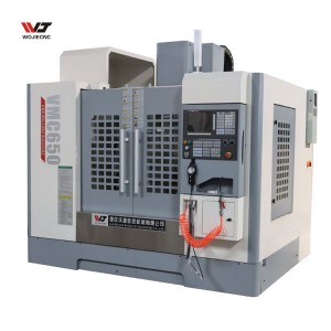 Siemens/GSK/Fanuc kontrol sistemi ile VMC650 4 eksenli CNC freze makinesi dikey işleme merkezi
