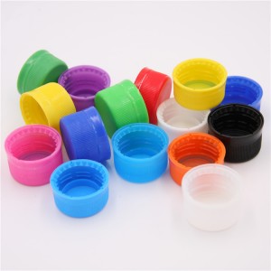 Стандардни PE пластични капачиња за шишиња од 28 mm