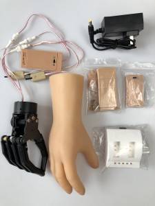 Prótesis de brazo mioeléctricas con un grado de libertad para EB