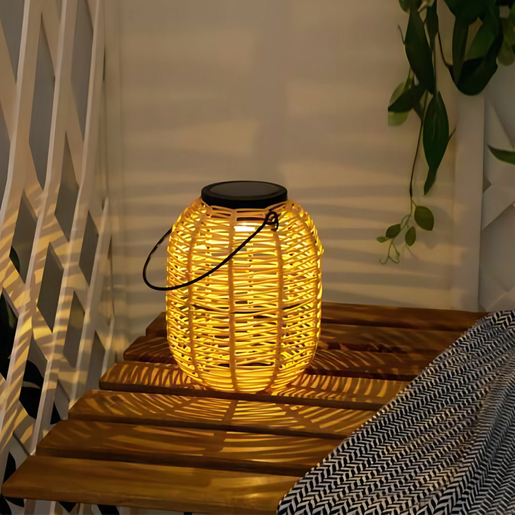 LED solar light round plastic rattan waterproof for garden decoration