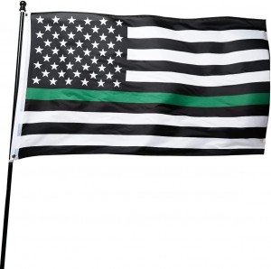 Bendera peringatan Polis AS untuk Taman Bot Kereta tiang bendera