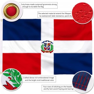 Dominikānas karoga izšuvumi, kas iespiesti pole automašīnu laivu dārzā