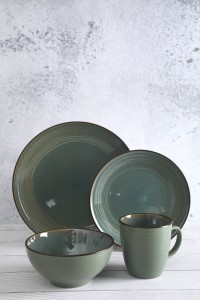 Reactive glaze stoneware ceramic tableware set