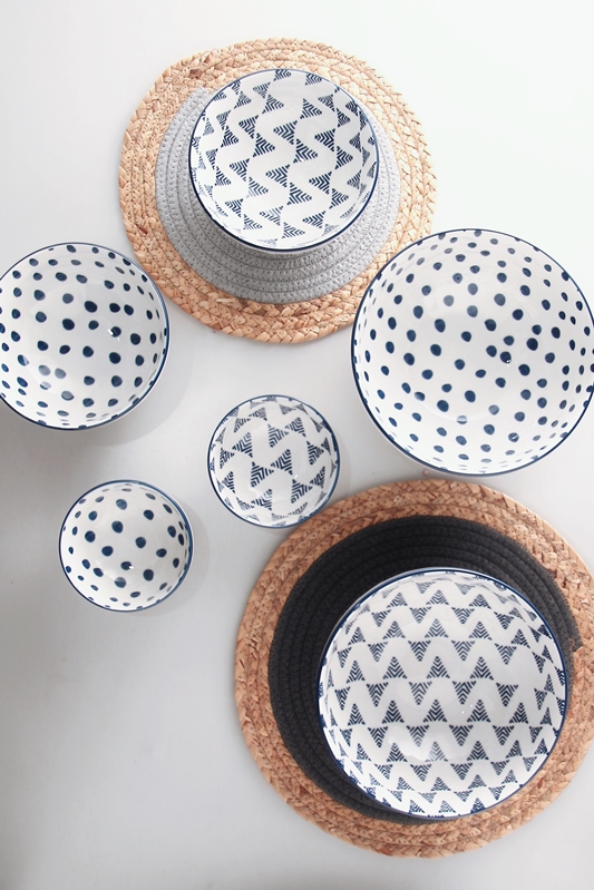 Porcelain embossed pad printing bowl set Featured Image