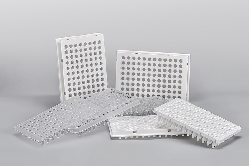 Qualitéitssécherung stellt Sample PCR 96-Well Placke