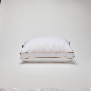 High Quality Custom size Square White Pillow 100% Polyester Filling Cushion Insert throw pillow inserts
