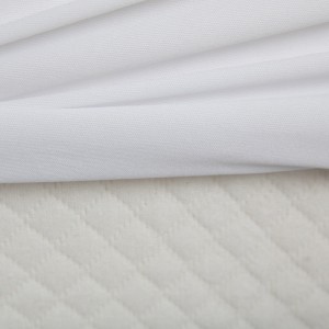 White Color 120gsm Vinyl Bed Protector With Four Corner Elastic Zippered Bed Protector