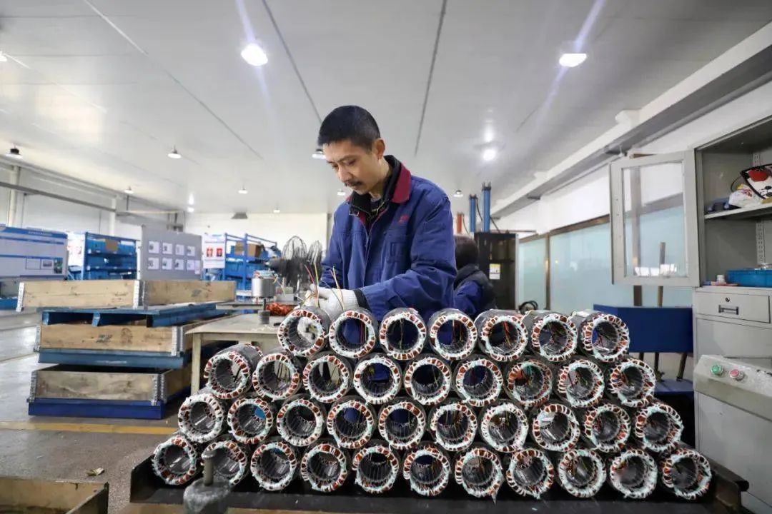China levanta las restricciones, 4 gigantes extranjeros del motor construirán fábricas en China en 2023