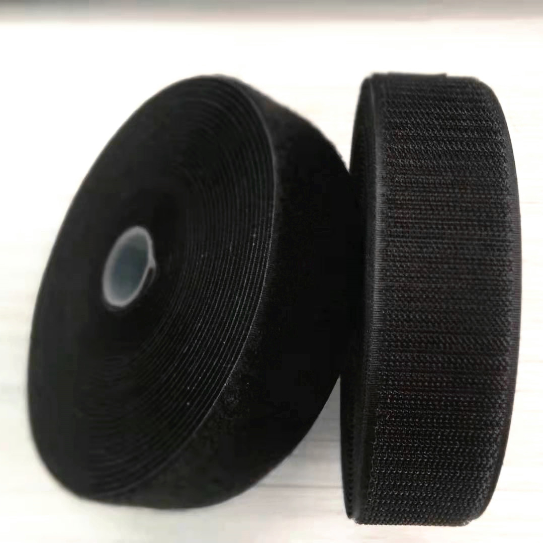 China Wholesale Magnetic Strip Tape Factory - Low Price Black Hook and Loop – Xinghua